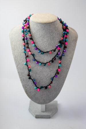Collar cristales coloridos