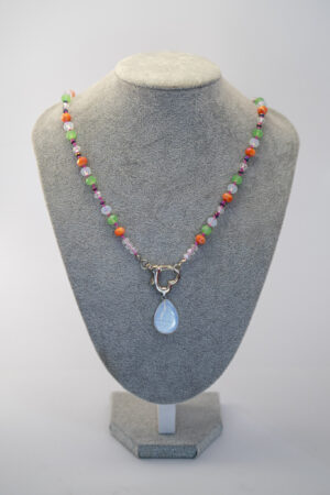 Collar lágrima luna y cristales