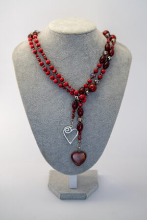 Collar corbatín jaspe rojo