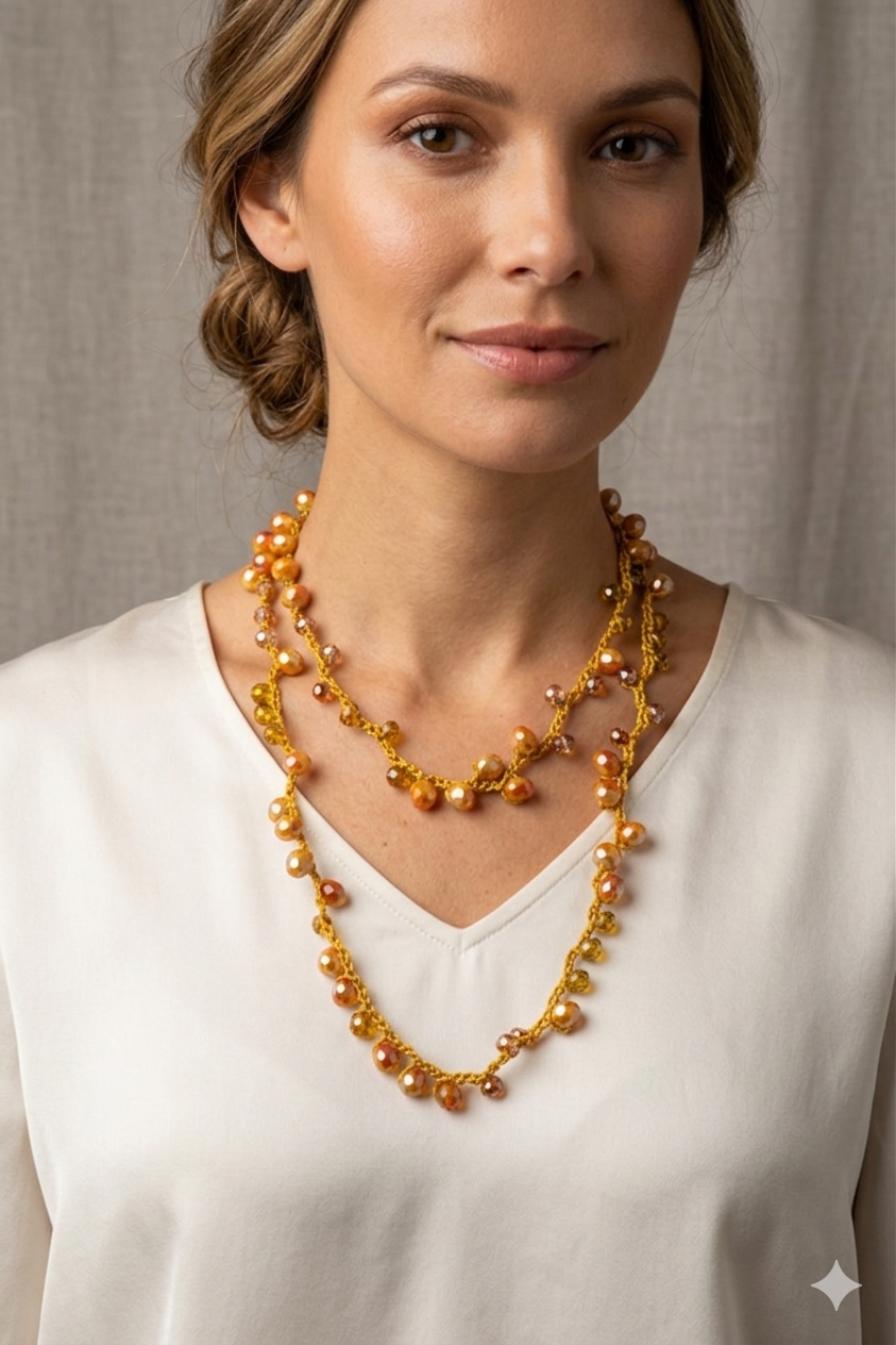 Collar dorado tejido - Imagen 2
