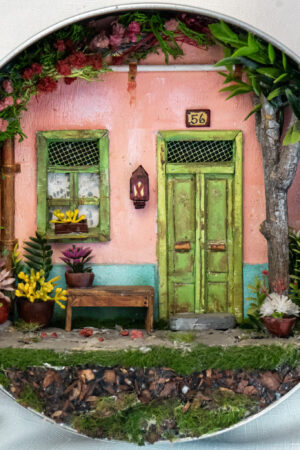 Diorama redondo fachada casa