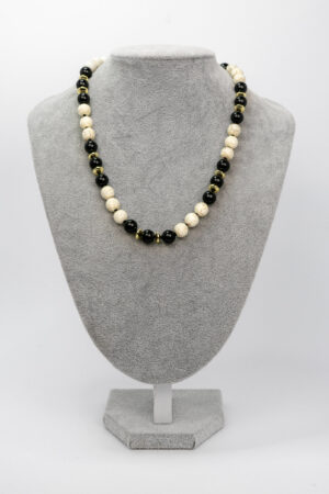 Collar obsidiana blanco y negro