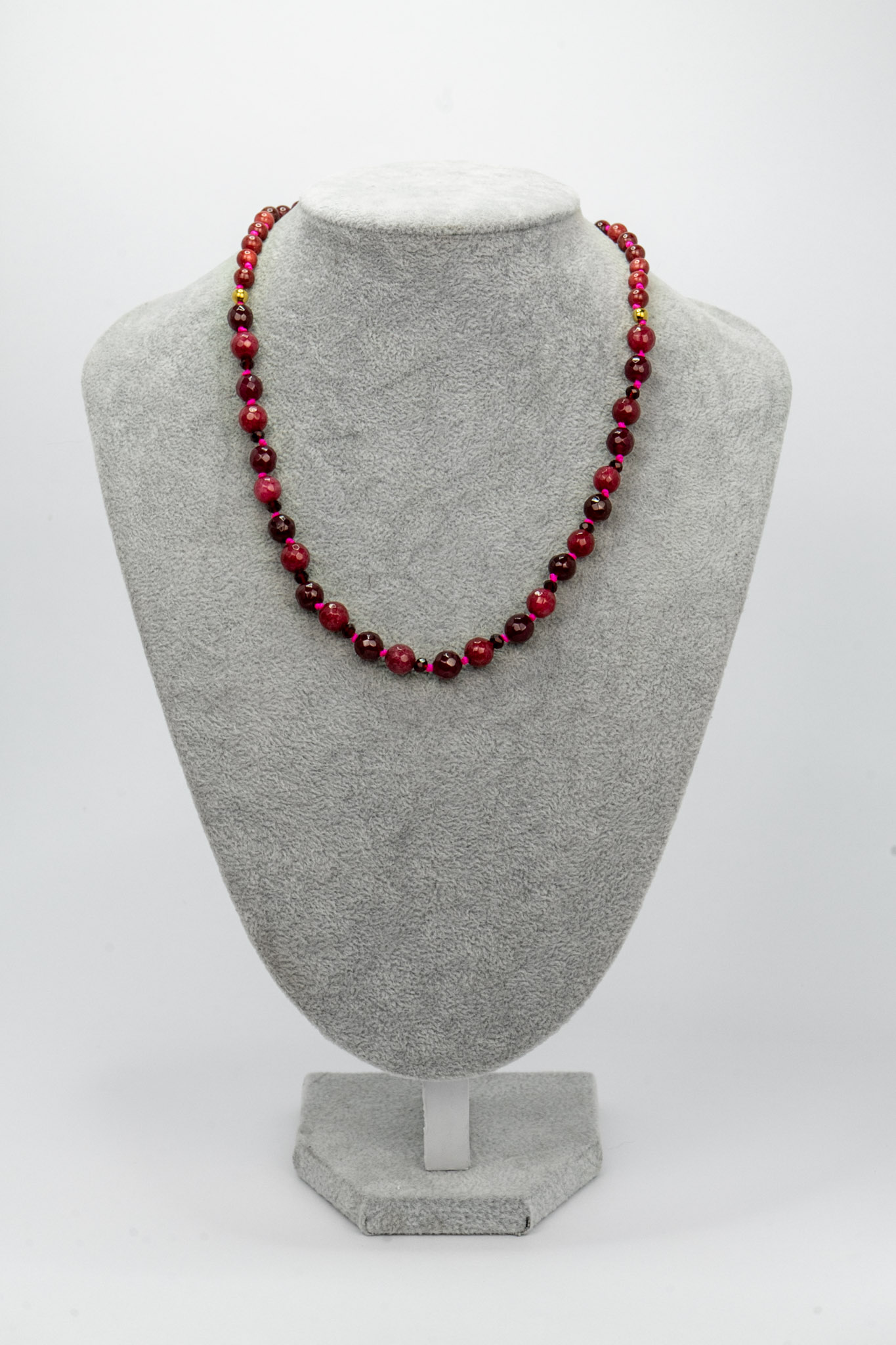 Collar ónix y ágatas burdeo